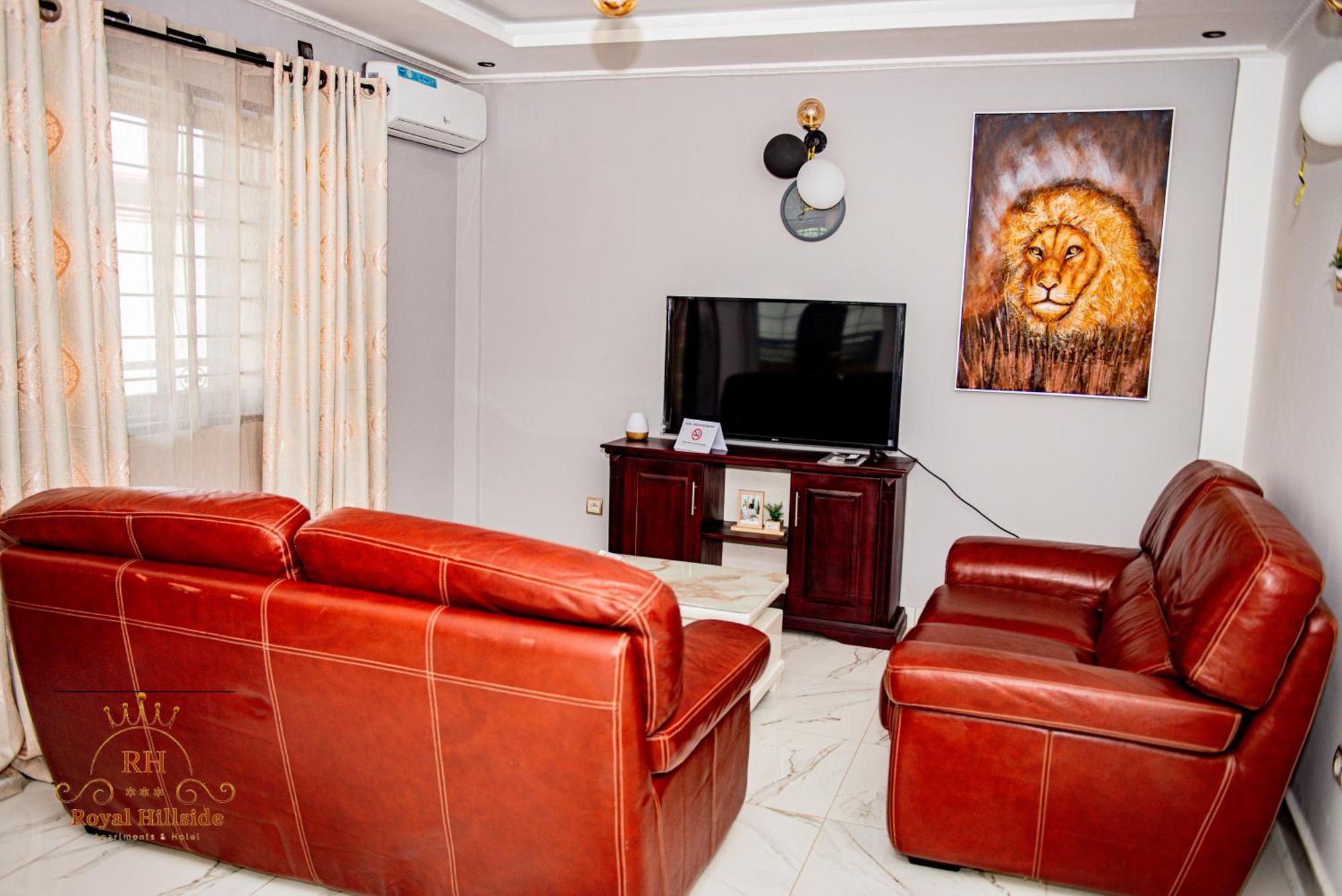 Royal Hillside Apartments And Hotels Yaoundé Exterior foto