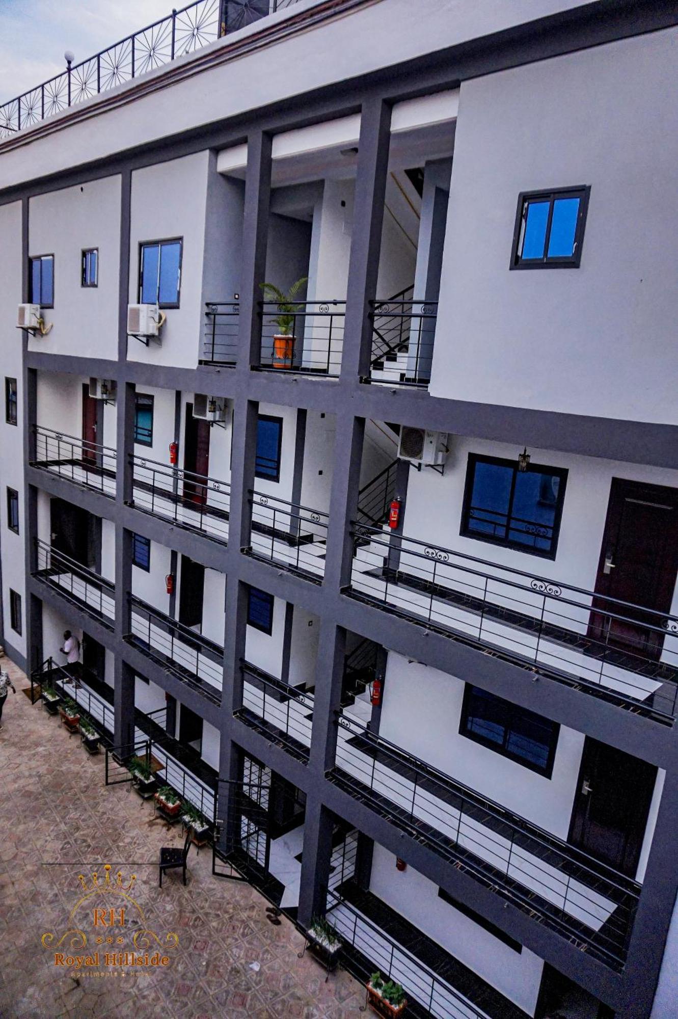 Royal Hillside Apartments And Hotels Yaoundé Exterior foto