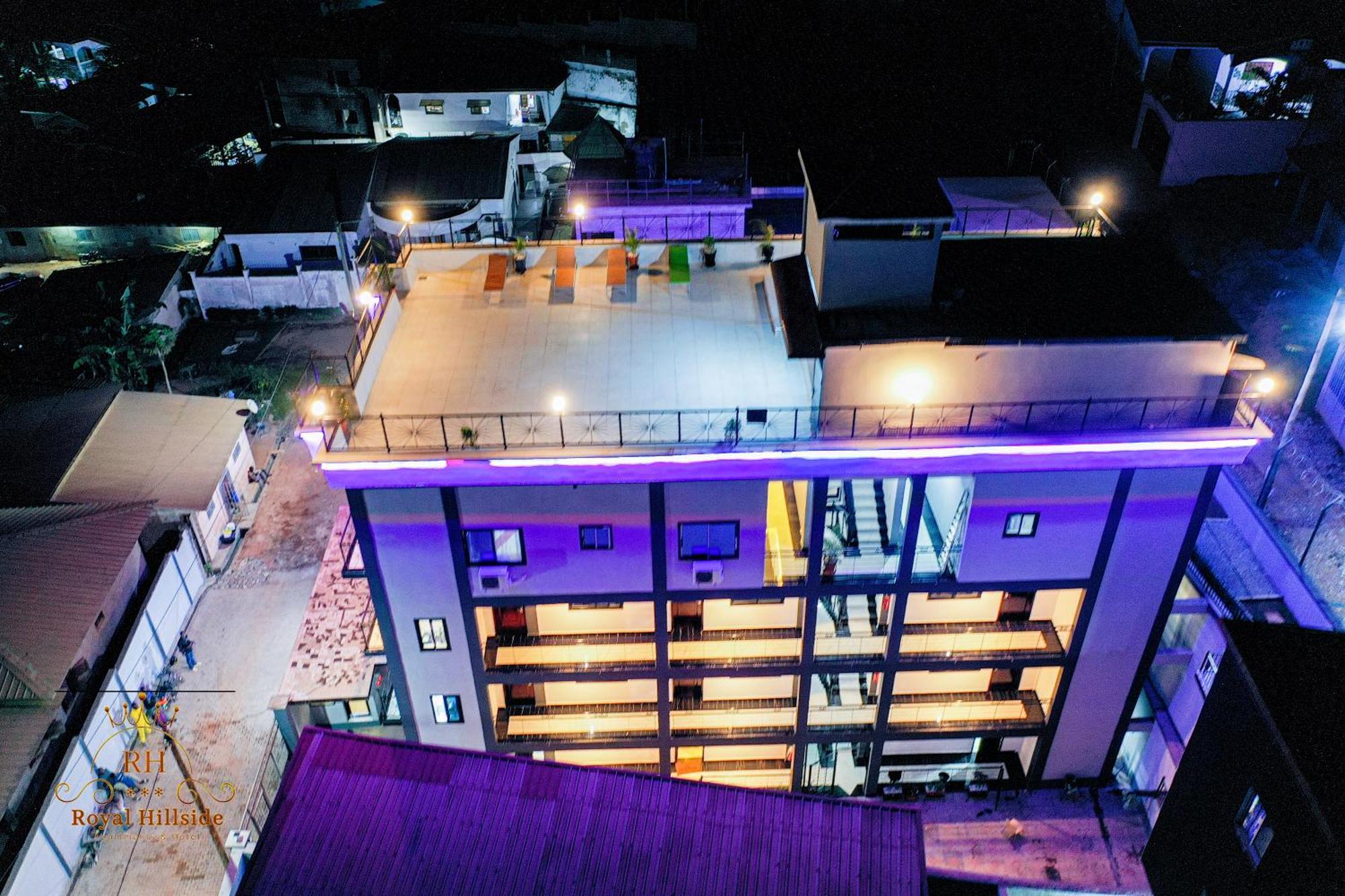Royal Hillside Apartments And Hotels Yaoundé Exterior foto