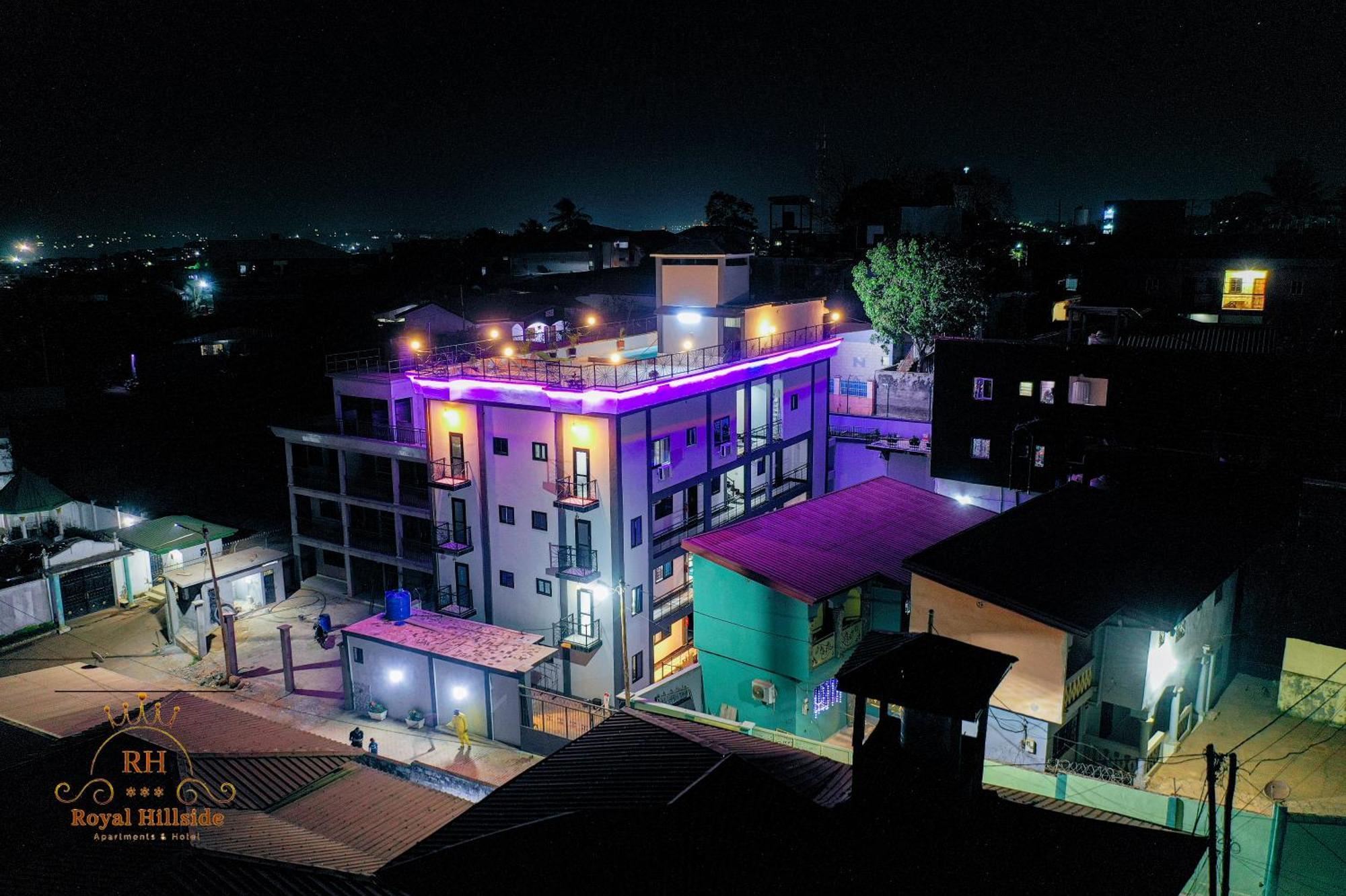Royal Hillside Apartments And Hotels Yaoundé Exterior foto