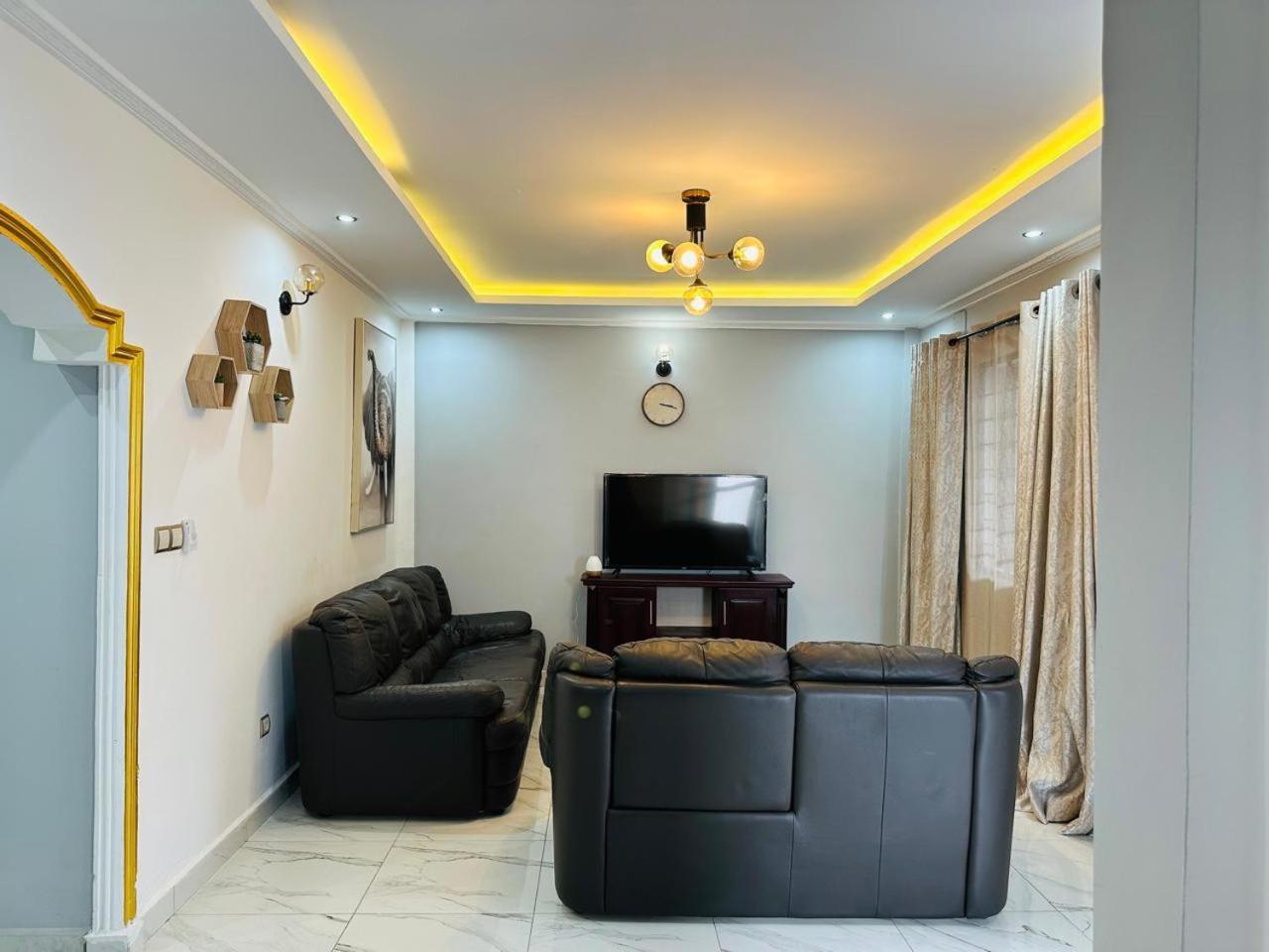 Royal Hillside Apartments And Hotels Yaoundé Exterior foto